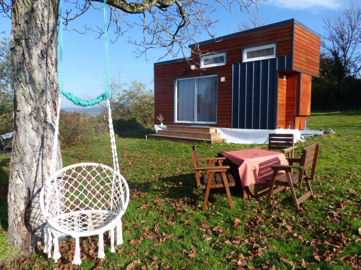 Апартаменты Mon Ptit Nid House Tiny House Panissieres Экстерьер фото